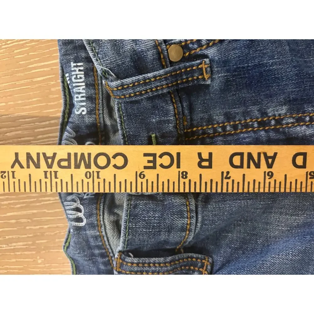 Wrangler Retro Slim Straight Jeans Women’s 30x32 Medium Wash Denim‎ Low Rise